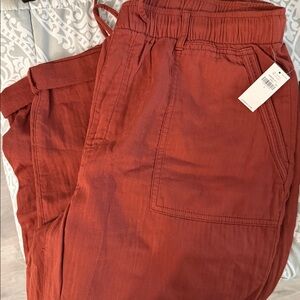 Old Navy 100% Cotton Draw String Pants brown russet color. Brand new.